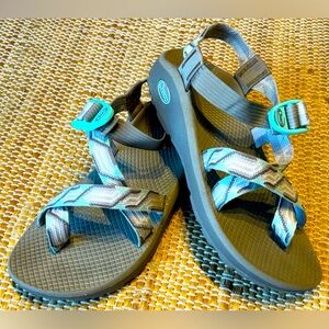 CHACO s7 hiker/sandals Look new-great arch support-waterproof-turquoise/gray